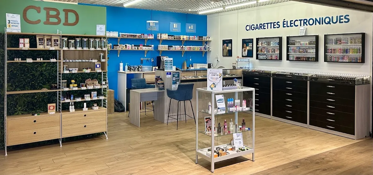 Vitrine du magasin HappeSmoke Domarin